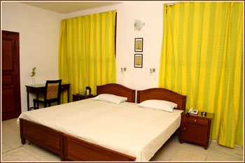 Ambavgarh_Retreat:Udaipur Lake Facing Hotel, Hotels In Udaipur, Budget Hotel In Udaipur, Luxury Hotel In Udaipur, Udaipur Luxury Hotel, Udaipur rajasthan india.